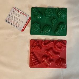 Set of 2 -  Jello Jiggler Christmas Molds